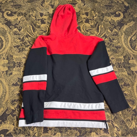 Wisconsin Badgers Hockey Red and Black Hoodie Jersey Sweatshirt Pullover - Picture 8 of 8